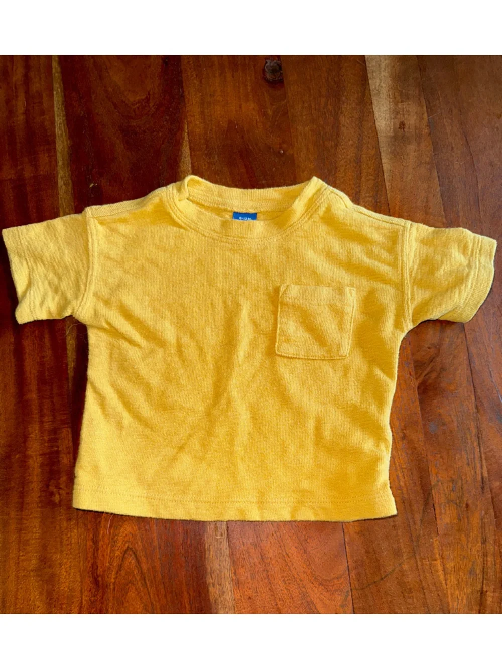 Old Navy Sunny‎ Yellow Short-Sleeve Tee with Chest Pocket